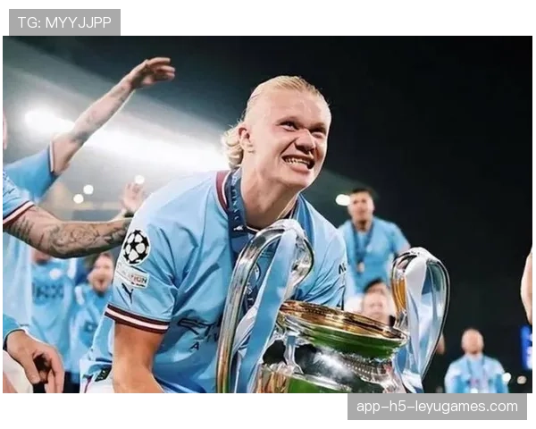 哈兰德的射门选择与成功率成为教练组研究重点，哈兰德fm